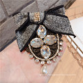 Fall Winter Rhinestone Bow Big Designer Brooch Pin for Women Girl Coat Sweater Accessories Vintage Badge Fashion Jewelry Handmad